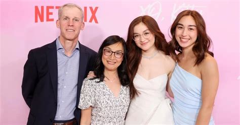 Anna Cathcart's parents nationality, ethnicity, and background.